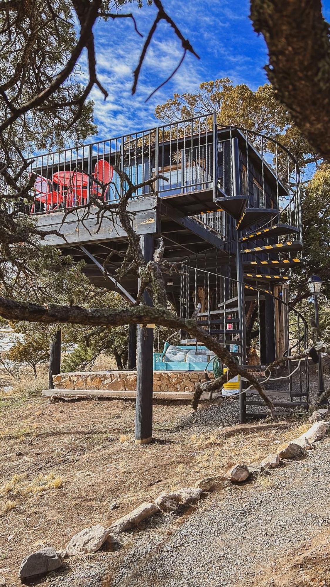 הוילה Nogal Ashley'S Treehouse At El Mistico Ranch מראה חיצוני תמונה