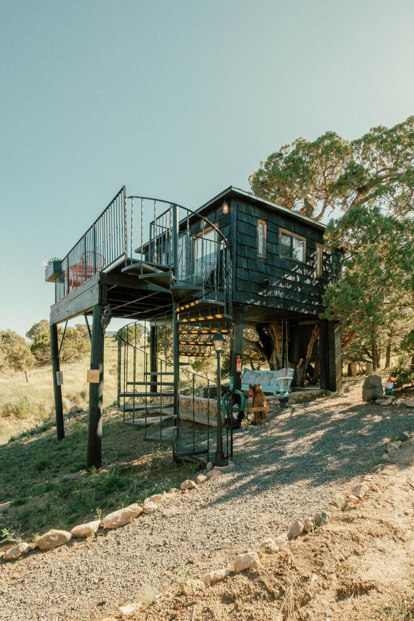 הוילה Nogal Ashley'S Treehouse At El Mistico Ranch מראה חיצוני תמונה